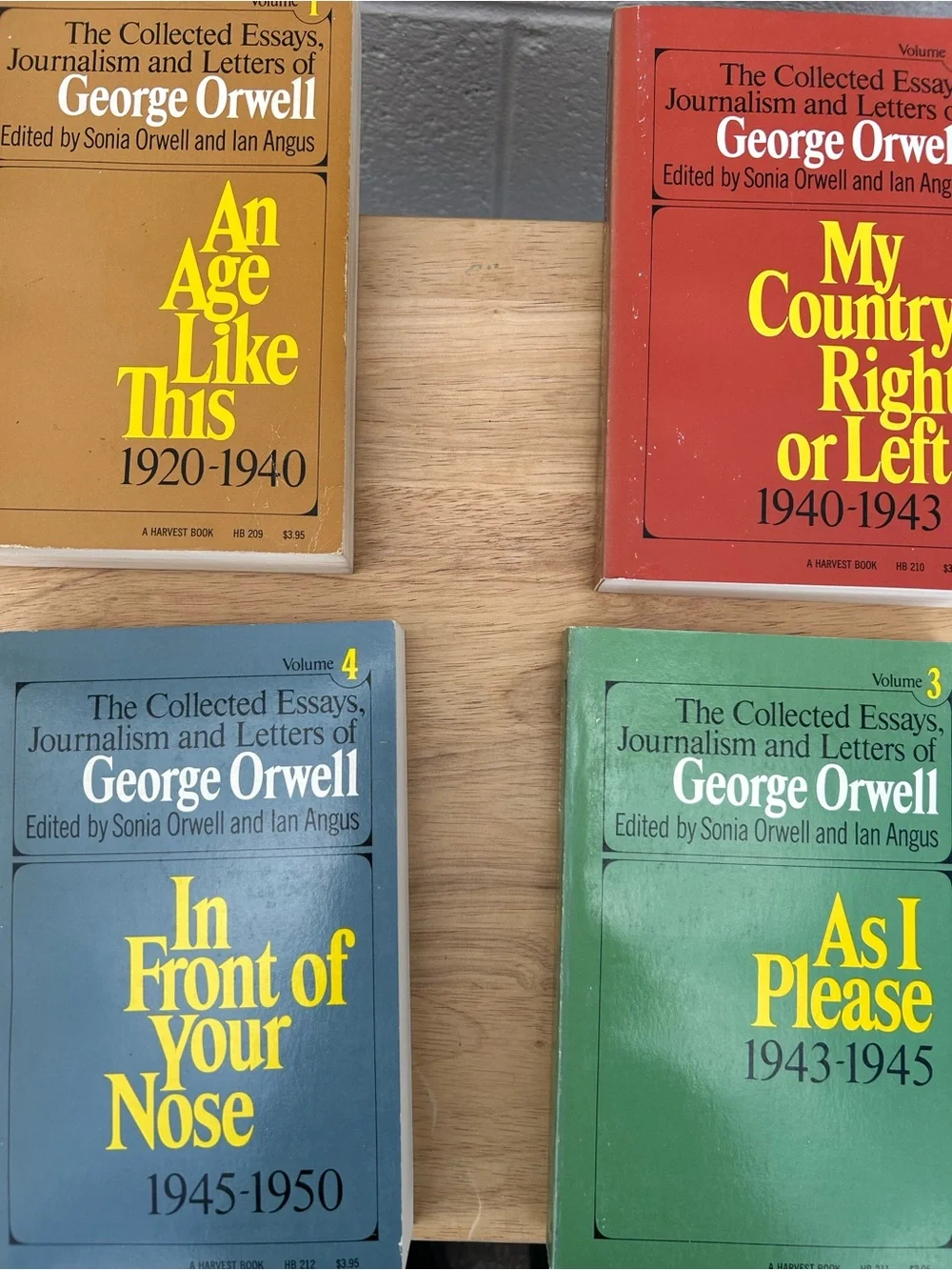 vintage Journalism and Letters of George Orwell, books bundle